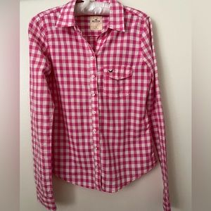 Hollister Women’s Pink and White Gingham Long Sleeve Blouse Size Small